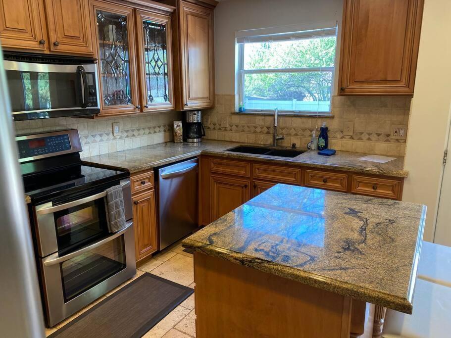 Wasatch Front Home With Pool Close To Everything! Murray Bagian luar foto
